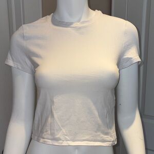 Abercrombie & Fitch Cream Essentials Tee